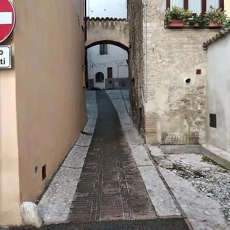 Dimora Spoletina Ii Turistico *